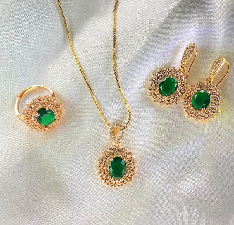 Secret Garden Pendant Set
