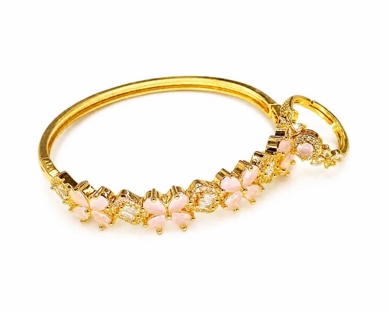 Rosette cuff