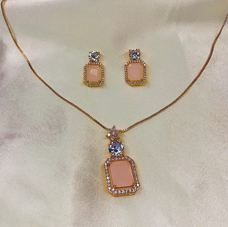 Blush Pendant Set