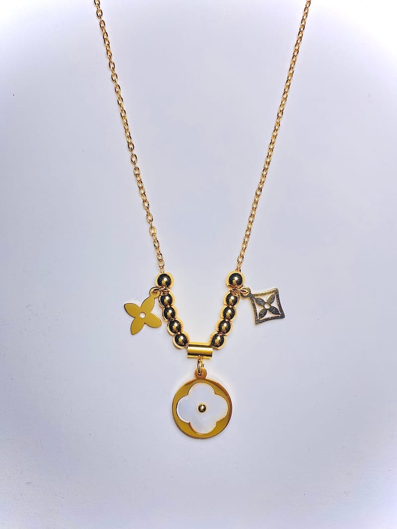 Ivory Clover Pendant Necklace — artificial jewellery at Rawaiya