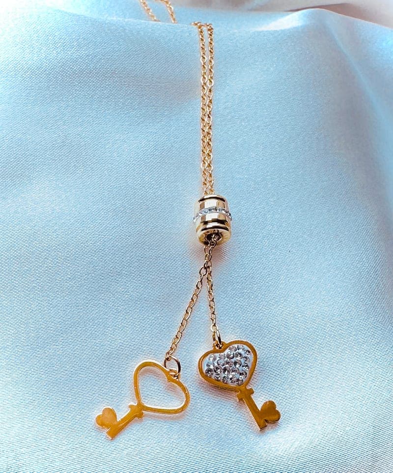 Twin Key Pendant Necklace